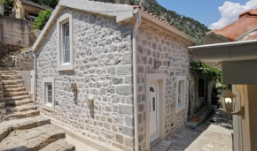 Casa Vecchia, Kotor